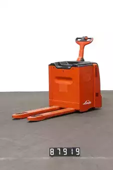 Transpallet elettrici 2018  Linde T 30 (1)