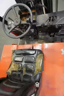 Elektryczne 4-kołowe 1996  CAT Lift Trucks M70B (3)