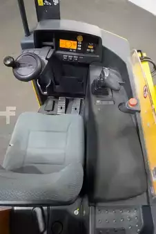 Työntömastotrukki 2015  Jungheinrich ETV 214 (3)