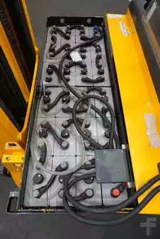 Työntömastotrukki 2015  Jungheinrich ETV 214 (4)