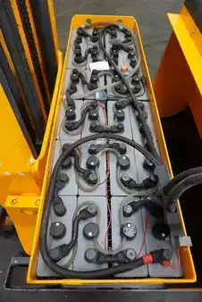 Työntömastotrukki 2014  Jungheinrich ETV 214 (4)