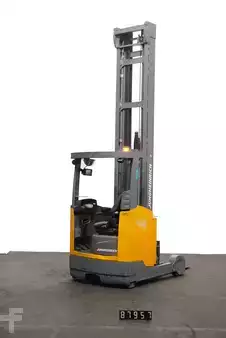 Työntömastotrukki 2017  Jungheinrich ETV 320 (2)