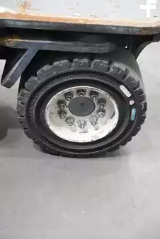 Dízel targoncák 2015  Combilift C4000 (6)