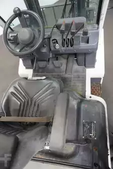 Chariots élévateurs GPL 2019  Unicarriers U1D2A25LQ (3)