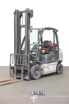 Wózki gazowe 2020  Unicarriers U1D2A25LQ (1)