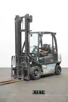 Chariots élévateurs GPL 2020  Unicarriers U1D2A25LQ (1)