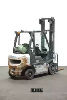 Chariots élévateurs GPL 2020  Unicarriers U1D2A25LQ (2)