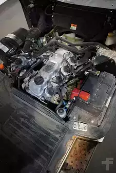 Chariots élévateurs GPL 2020  Unicarriers U1D2A25LQ (4)