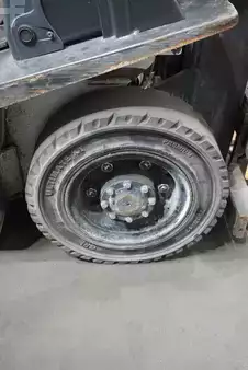 Chariots élévateurs GPL 2020  Unicarriers U1D2A25LQ (6)