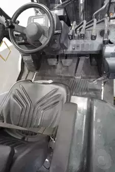 Carrelli elevatori diesel 2015  Unicarriers DG1F4A50Q (3)