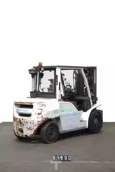 Diesel truck 2018  Unicarriers DG1F4A50Q (2)