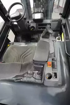 Elektro čtyřkolový VZV 2011  Jungheinrich EFG 535 (3)