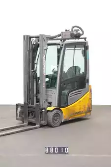 Carrelli elettrici 3 ruote 2020  Jungheinrich EFG 216k (1)