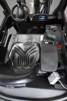 Carrelli elettrici 3 ruote 2020  Jungheinrich EFG 216k (3)