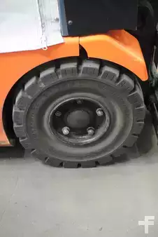 Eléctrica de 3 ruedas 2014  Toyota 7FBEST15 (6)