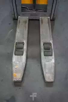 Stapelaars 2018  Jungheinrich EJC 112 (5)