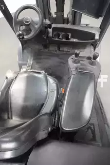 LPG VZV 2019  Linde H 30 T-02 (3)