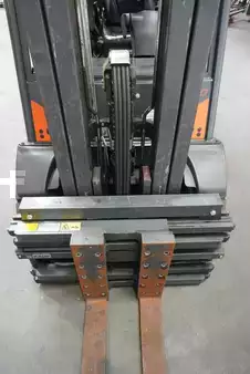 LPG VZV 2017  Linde H30T-02 (5)