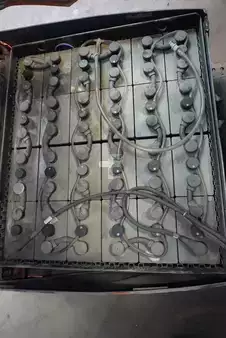 Elektro 4 Rad 2011  Toyota 8FBMT20 (4)