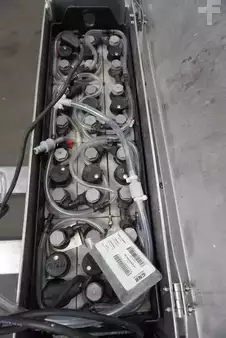 Ostatní 2019  Toyota LPE 200 I (4)