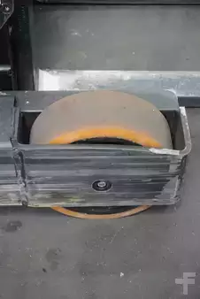 Carretilla retráctil 2018  Toyota RRE140H (6)