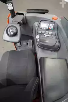 Carretilla retráctil 2020  Toyota RRE200H (3)