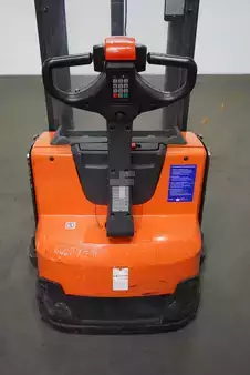 Ledstaplare gå 2019  Toyota SWE120S (3)