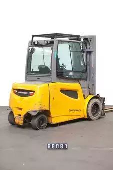 Eléctrico - 4 rodas 2019  Jungheinrich EFG 550s (2)