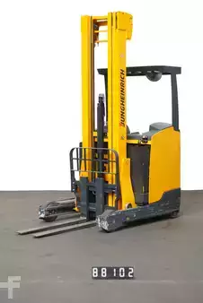 Reachtrucks 2012  Jungheinrich ETV 214 GE120-710DZ (1)
