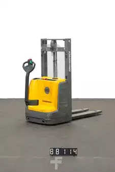 Stapelaars 2018  Jungheinrich EJC 110 Li-Ion (2)