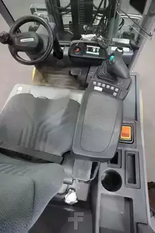 3-wiel elektrische heftrucks 2022  Jungheinrich EFG 220 (3)