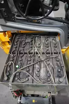 3-wiel elektrische heftrucks 2021  Jungheinrich EFG 220 (4)