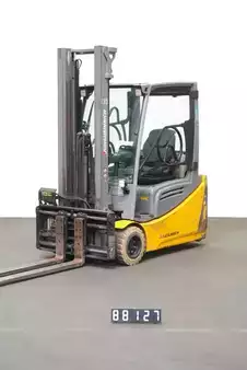 3-wiel elektrische heftrucks 2022  Jungheinrich EFG 220 Li-Ion (1)