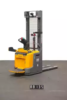 Hochhubwagen 2020  Jungheinrich ERC 214z (2)