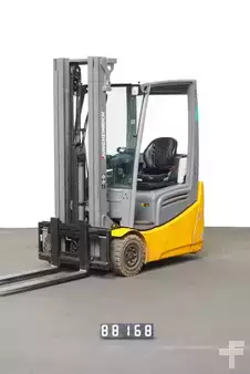 Elektro tříkolové VZV 2018  Jungheinrich EFG 215 (1)