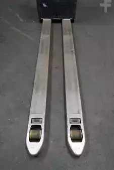 Transpalettes électriques 2020  Linde T 20 S (5)