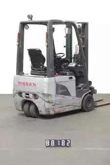 Elektromos 3 kerekű 2006  Nissan 1N1L18Q (2)