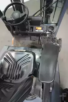 Eléctrico - 3 rodas 2014  Toyota 8FBET18 (3)