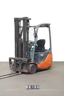 El truck - 3 hjulet 2017  Toyota 8FBEK18T (1)