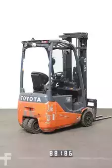 El truck - 3 hjulet 2017  Toyota 8FBEK18T (2)