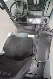 El truck - 3 hjulet 2017  Toyota 8FBEK18T (3)