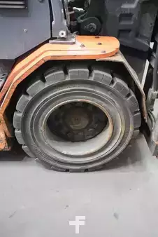 Eléctrico - 4 rodas 2018  Toyota 8FBMT50 (6)