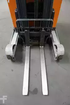 Carretilla retráctil 2019  Still FM-X 20 (5)