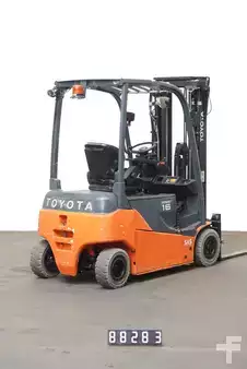 Elektro čtyřkolový VZV 2016  Toyota 8FBM16T (2)