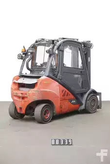Chariots élévateurs diesel 2019  Linde H 35 D-02 (2)