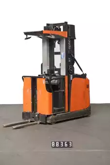 Plocktruckar vertikal 2020  BT OME 100 HC (1)
