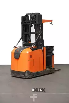 Plocktruckar vertikal 2020  BT OME 100 HC (2)