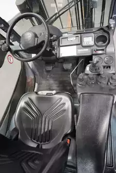 Chariots élévateurs diesel 2016  Toyota 02-8FDF15 (3)