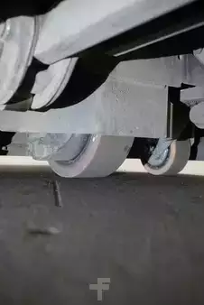 Elektromos emelőkocsik 2017  Toyota LPE 220 (6)