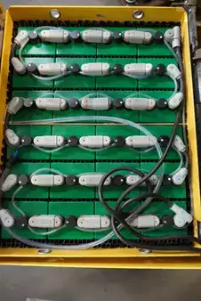Elektromos 4 kerekű 2002  Hyster E 2.00 XMS (4)